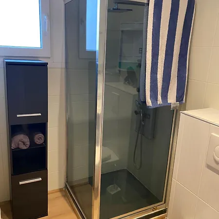 Meuble Totalement Climatise Au Calme Avec Cuisine Et Lave Linge Integres * Malzéville