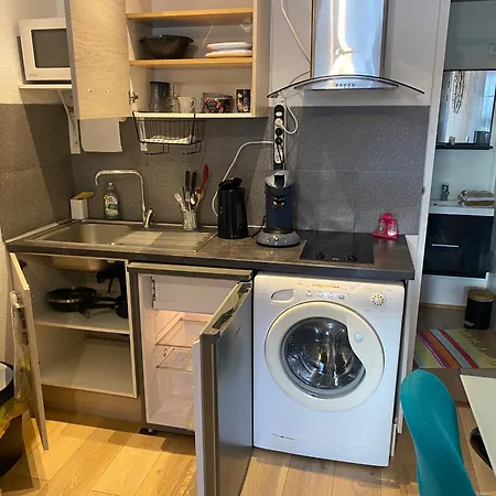 Nancy, A 3Mn De La Place Stanislas, Studio Climatise Au Calme Avec Parking Prive, Cuisine Et Lave Linge Integres *