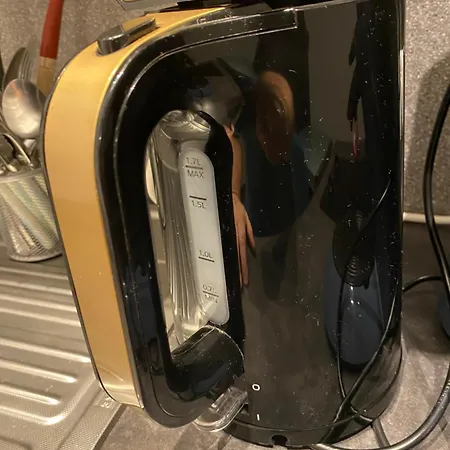 Meuble Totalement Climatise Au Calme Avec Cuisine Et Lave Linge Integres *