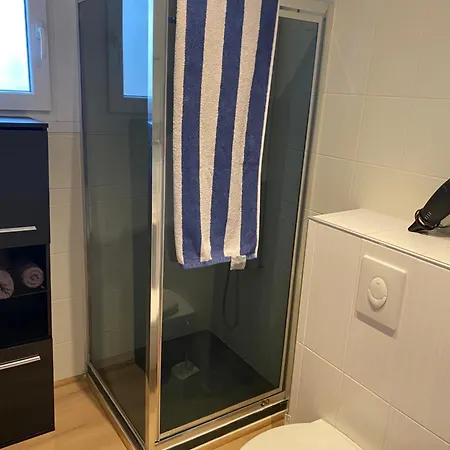 Meuble Totalement Climatise Au Calme Avec Cuisine Et Lave Linge Integres * Malzeville